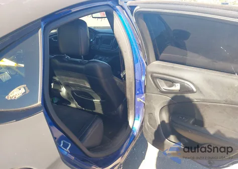 2015 Chrysler 200 S из США, поврежденный, VIN 1C3CCCBB6FN674920